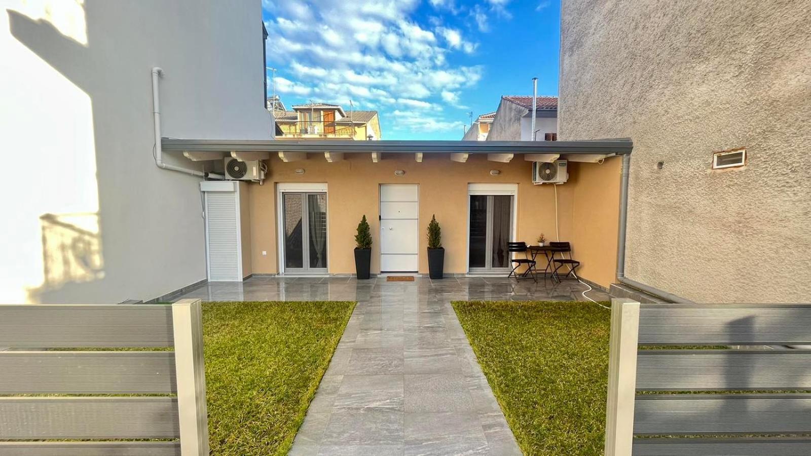 Ria'S Gardenview Apartment Ιωάννινα Εξωτερικό φωτογραφία